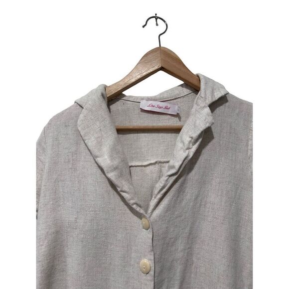 Lisa Says Gah Short Sleeve Collared Cropped Button Front Shirt Beige Size XS - Picture 2 of 12